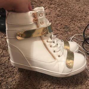 White gold sneaker wedges